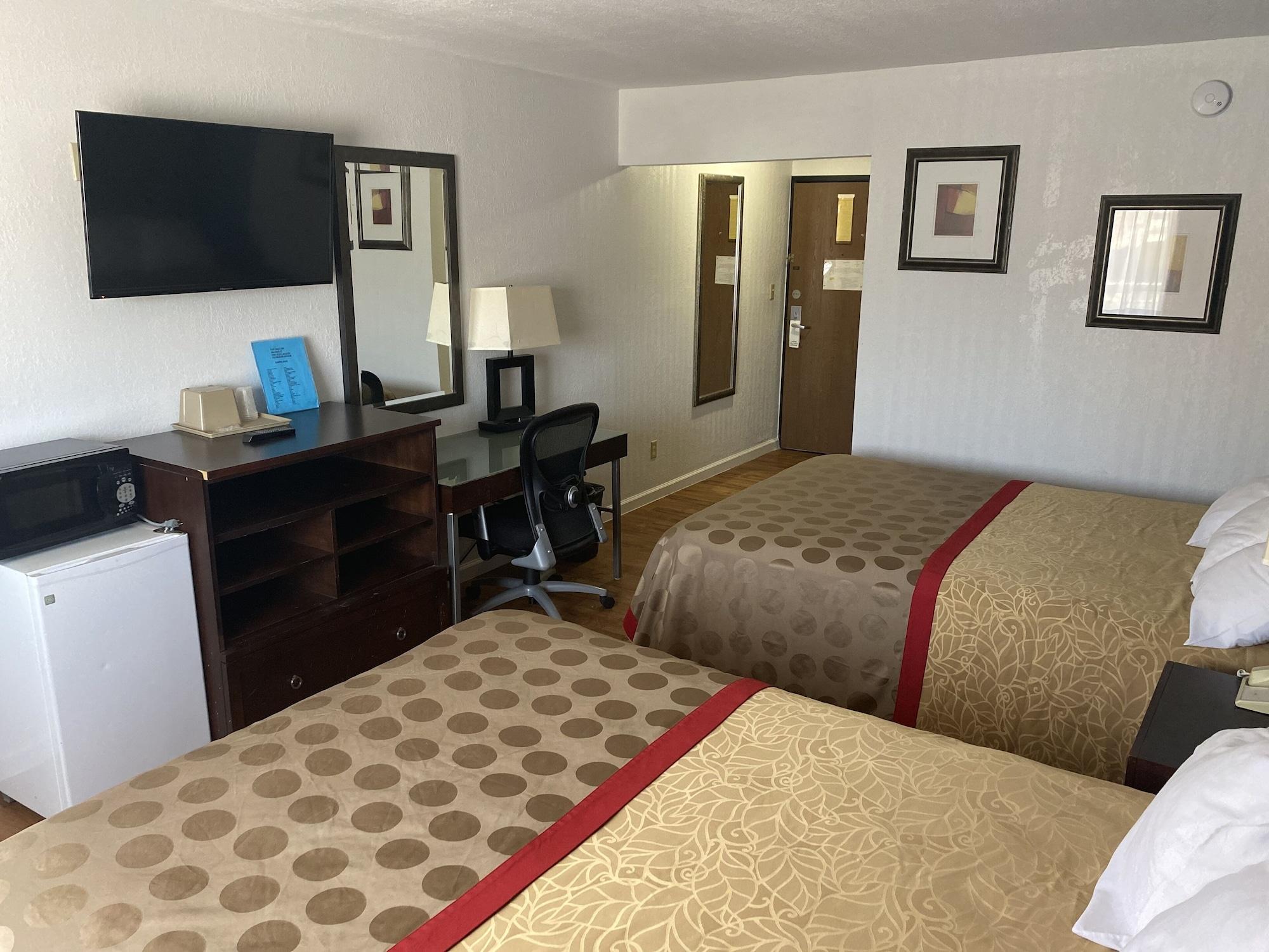 Super 8 By Wyndham Fort Scott Buitenkant foto