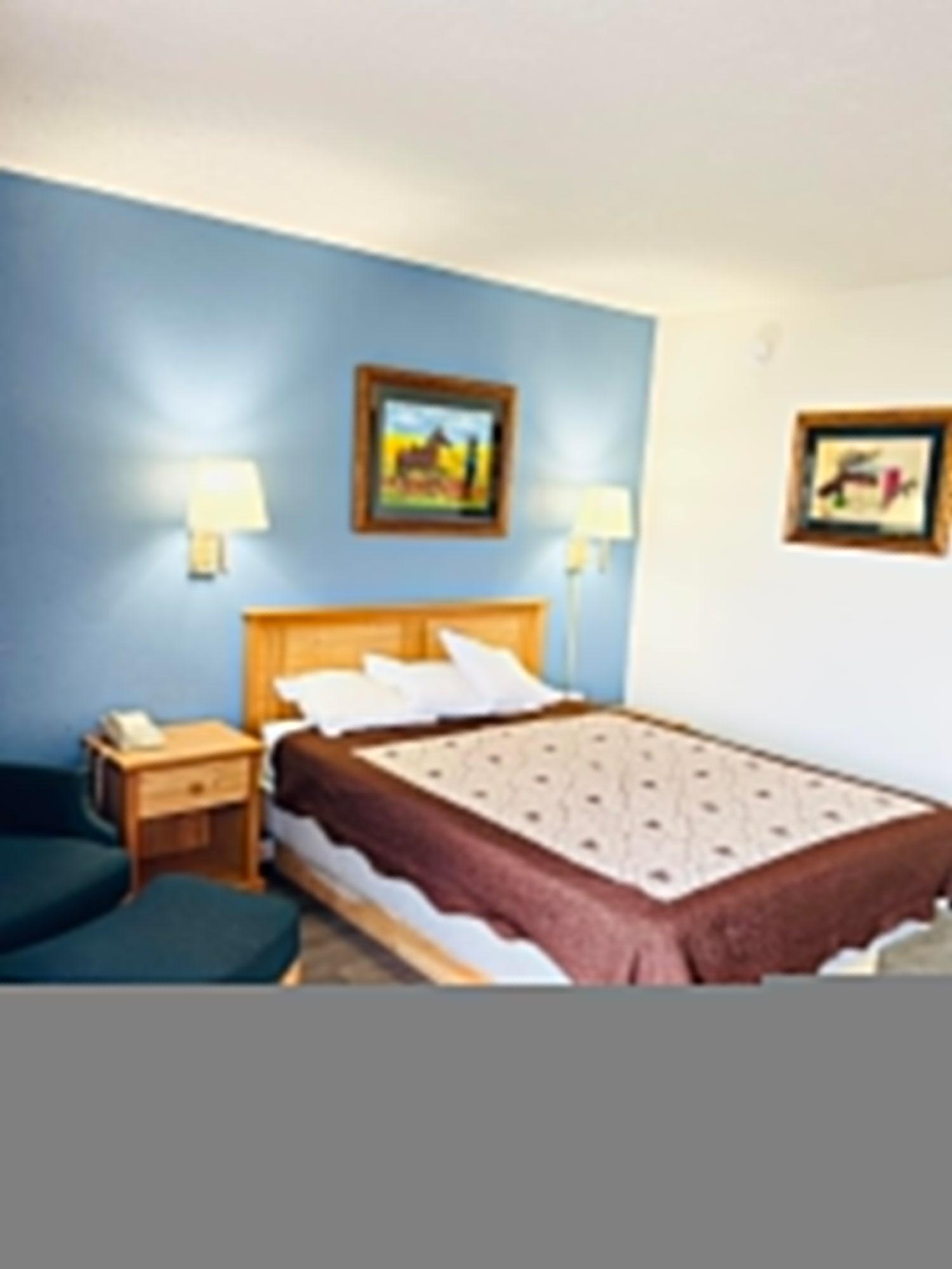 Super 8 By Wyndham Fort Scott Buitenkant foto