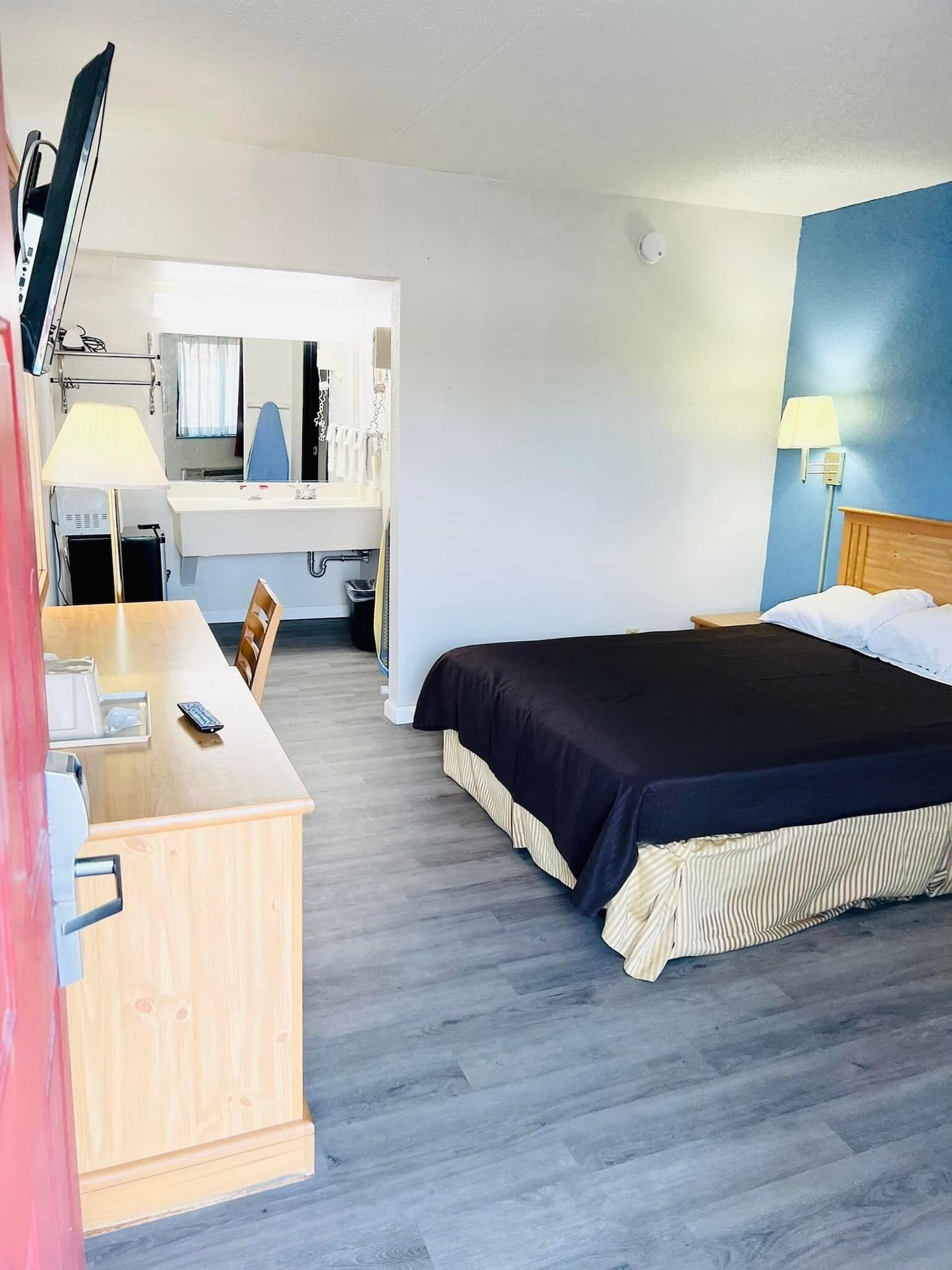 Super 8 By Wyndham Fort Scott Buitenkant foto